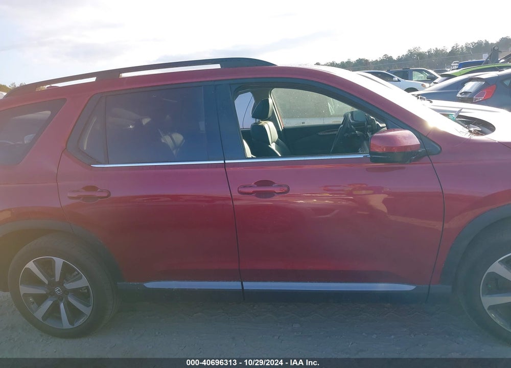 2025 HONDA PILOT TOURING VIN: 5FNYG2H72SB009072
