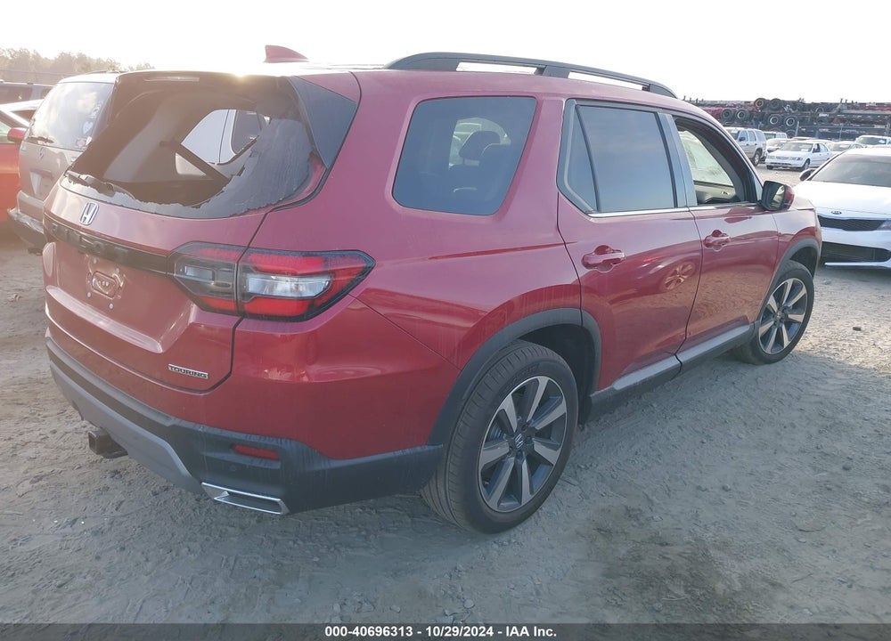 2025 HONDA PILOT TOURING VIN: 5FNYG2H72SB009072
