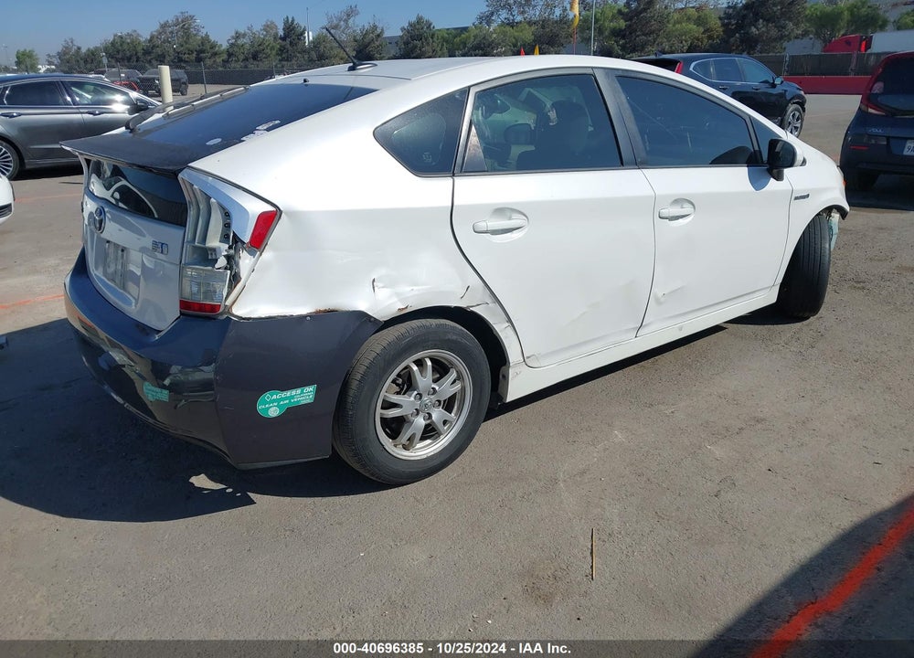 2011 TOYOTA PRIUS TWO VIN: JTDKN3DU3B0270254