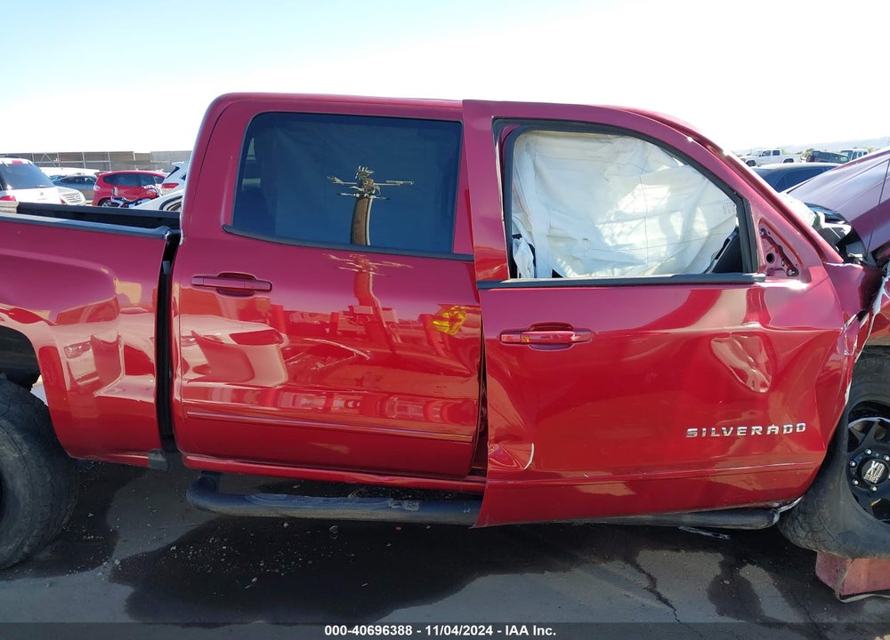 2018 CHEVROLET SILVERADO 1500 1LT VIN: 3GCUKREC6JG555972