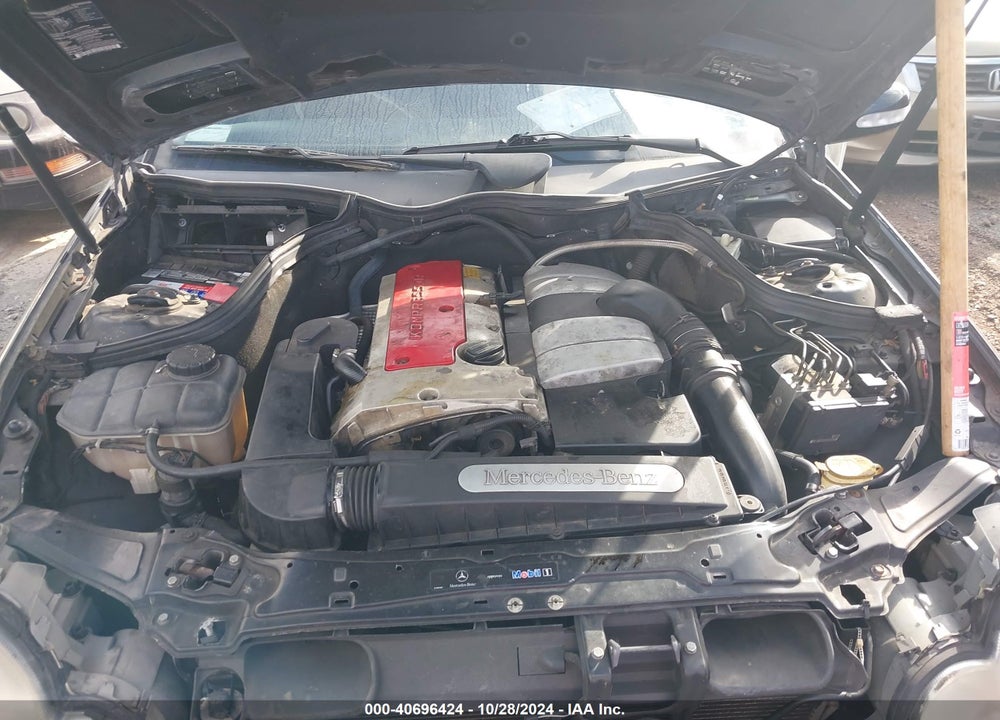 2002 MERCEDES-BENZ C 230 VIN: WDBRN47J52A358866