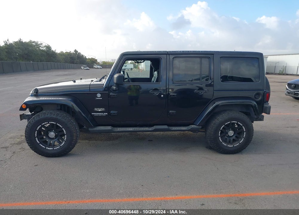 2013 JEEP WRANGLER UNLIMITED SAHARA VIN: 1C4BJWEG2DL666957