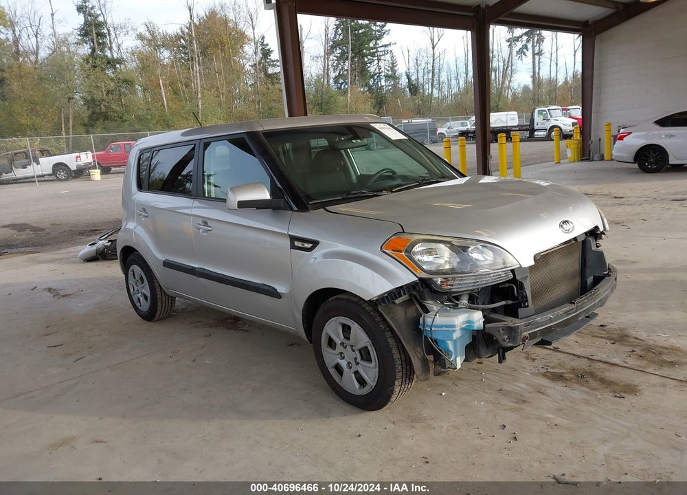 2013 KIA SOUL VIN: KNDJT2A52D7577451