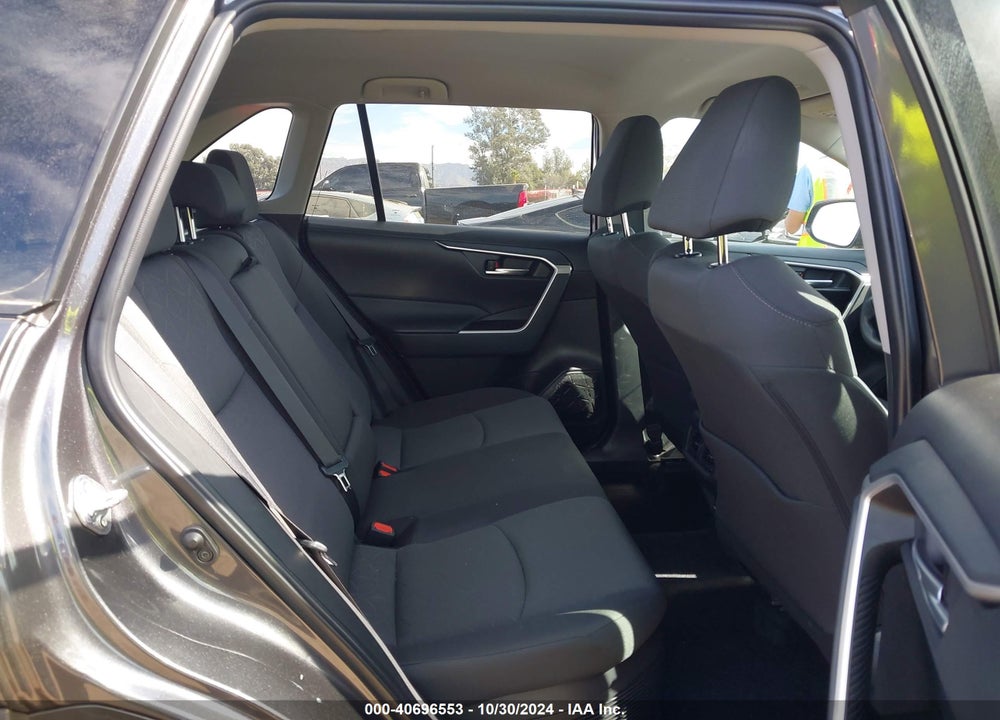2024 TOYOTA RAV4 HYBRID XLE VIN: 4T3RWRFV9RU121065