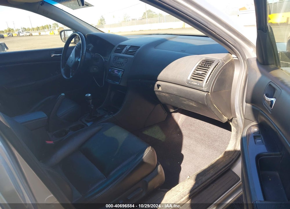 2006 HONDA ACCORD 3.0 EX VIN: 1HGCM65556A000976