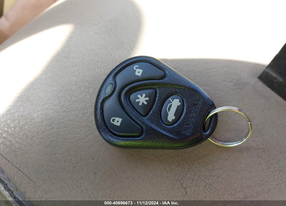 2001 TOYOTA COROLLA LE VIN: 1NXBR12EX1Z516675