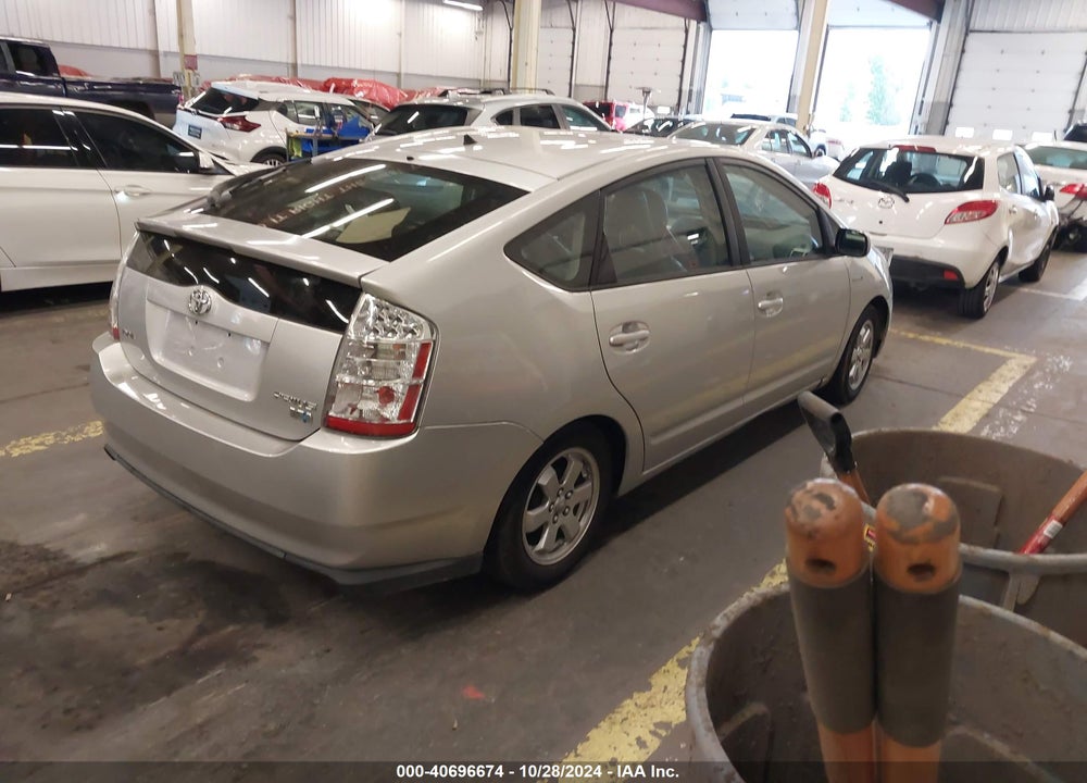 2006 TOYOTA PRIUS VIN: JTDKB20U667511620