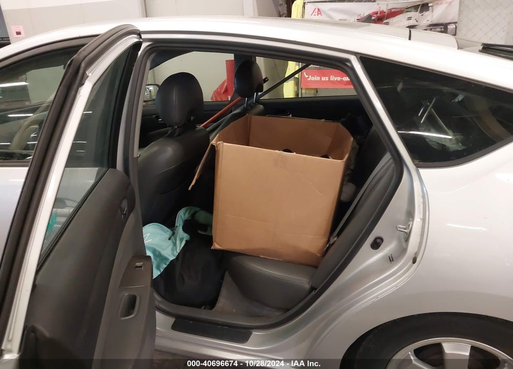 2006 TOYOTA PRIUS VIN: JTDKB20U667511620