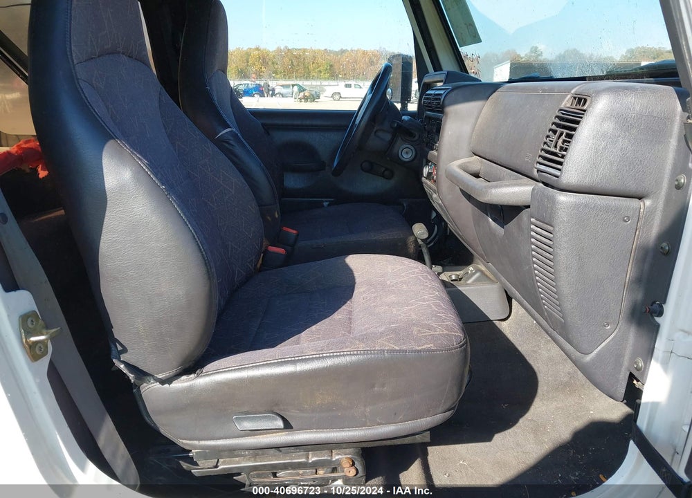 2001 JEEP WRANGLER SPORT VIN: 1J4FA49SX1P324126