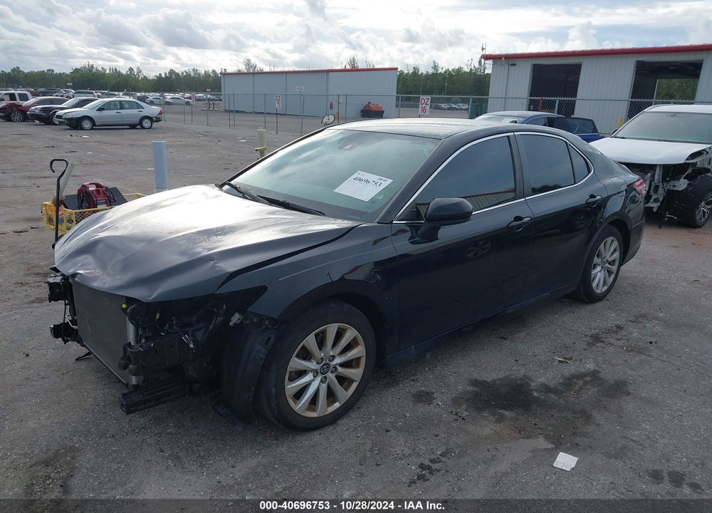 2020 TOYOTA CAMRY LE VIN: 4T1C11AK0LU857542