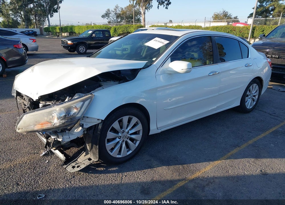 2015 HONDA ACCORD EX-L VIN: 1HGCR2F85FA004755