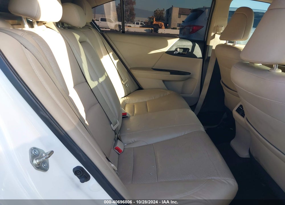 2015 HONDA ACCORD EX-L VIN: 1HGCR2F85FA004755
