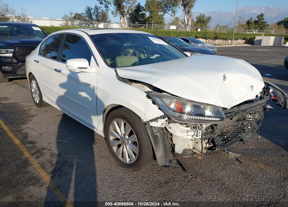 2015 HONDA ACCORD EX-L VIN: 1HGCR2F85FA004755