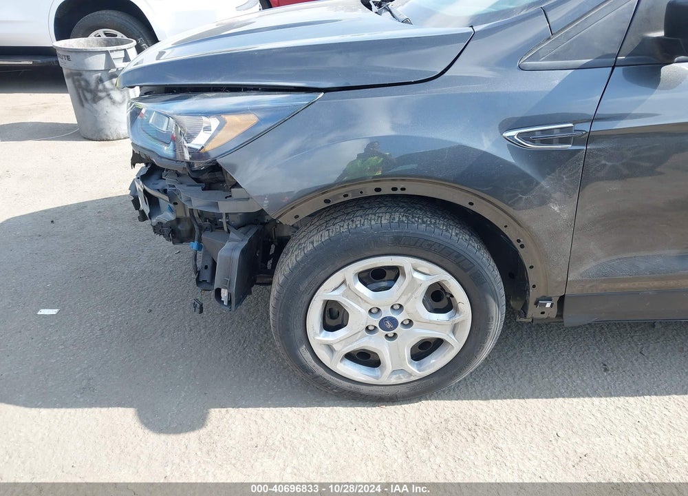 2019 FORD ESCAPE S VIN: 1FMCU0F72KUA25009