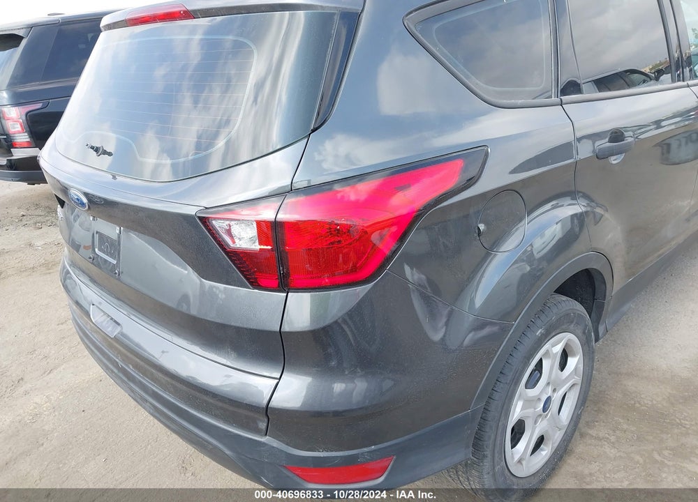 2019 FORD ESCAPE S VIN: 1FMCU0F72KUA25009