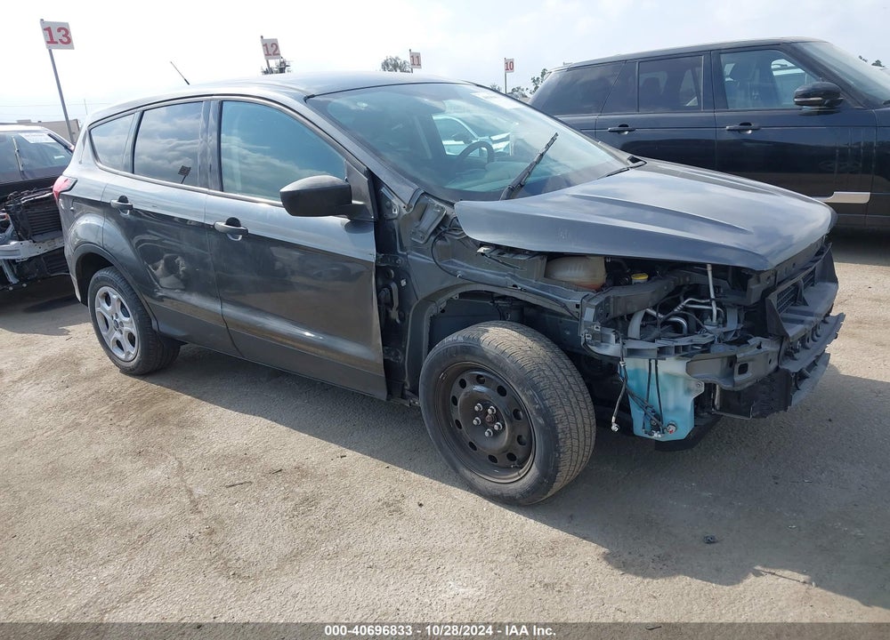 2019 FORD ESCAPE S VIN: 1FMCU0F72KUA25009