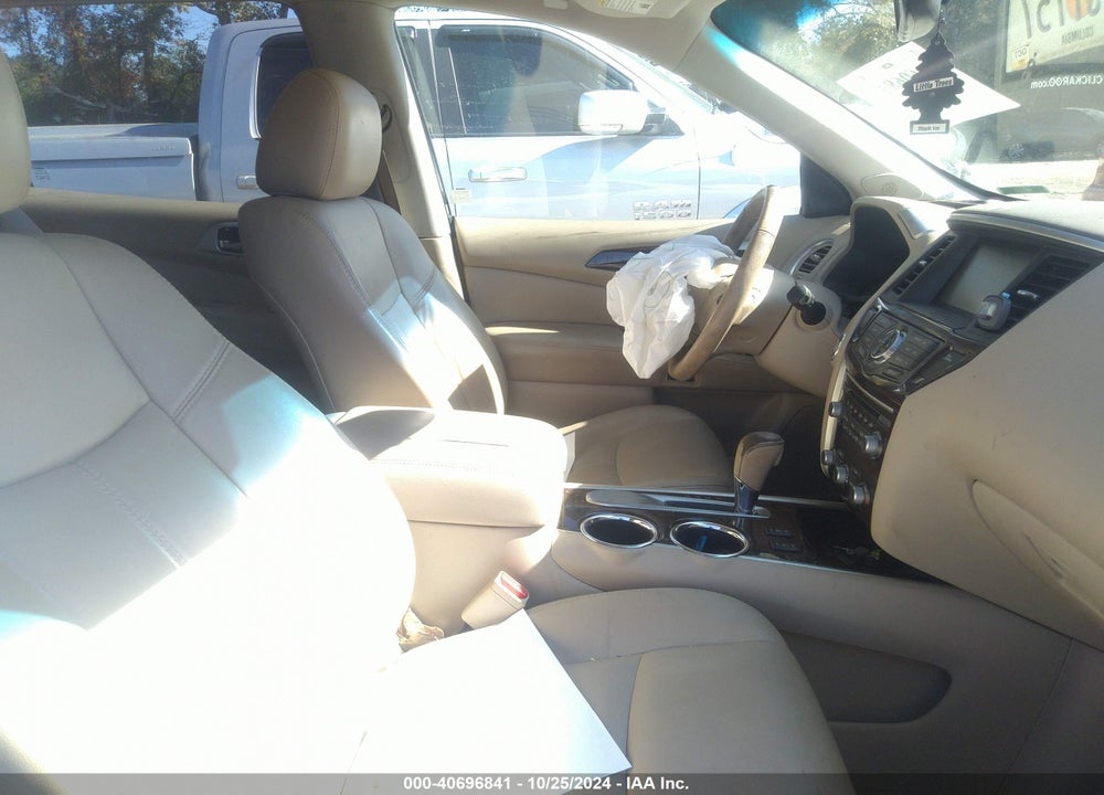 2013 NISSAN PATHFINDER SL VIN: 5N1AR2MN8DC686932