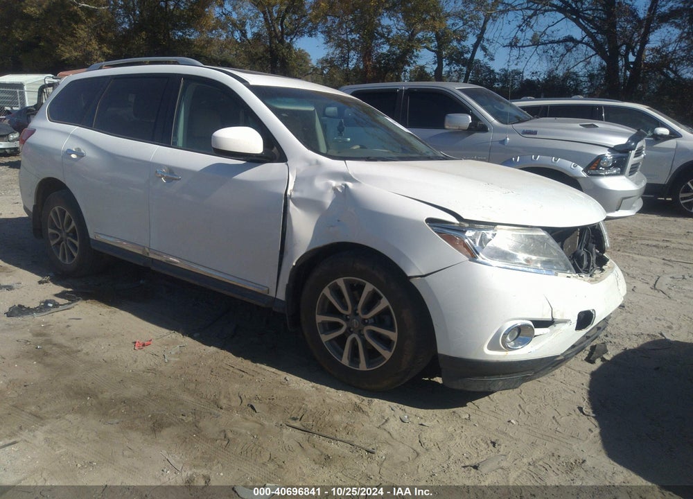 2013 NISSAN PATHFINDER SL VIN: 5N1AR2MN8DC686932