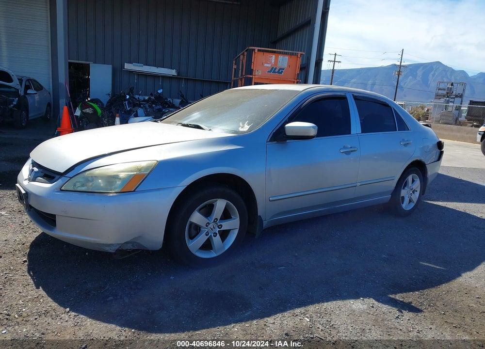 2004 HONDA ACCORD 2.4 EX VIN: JHMCM566X4C021855