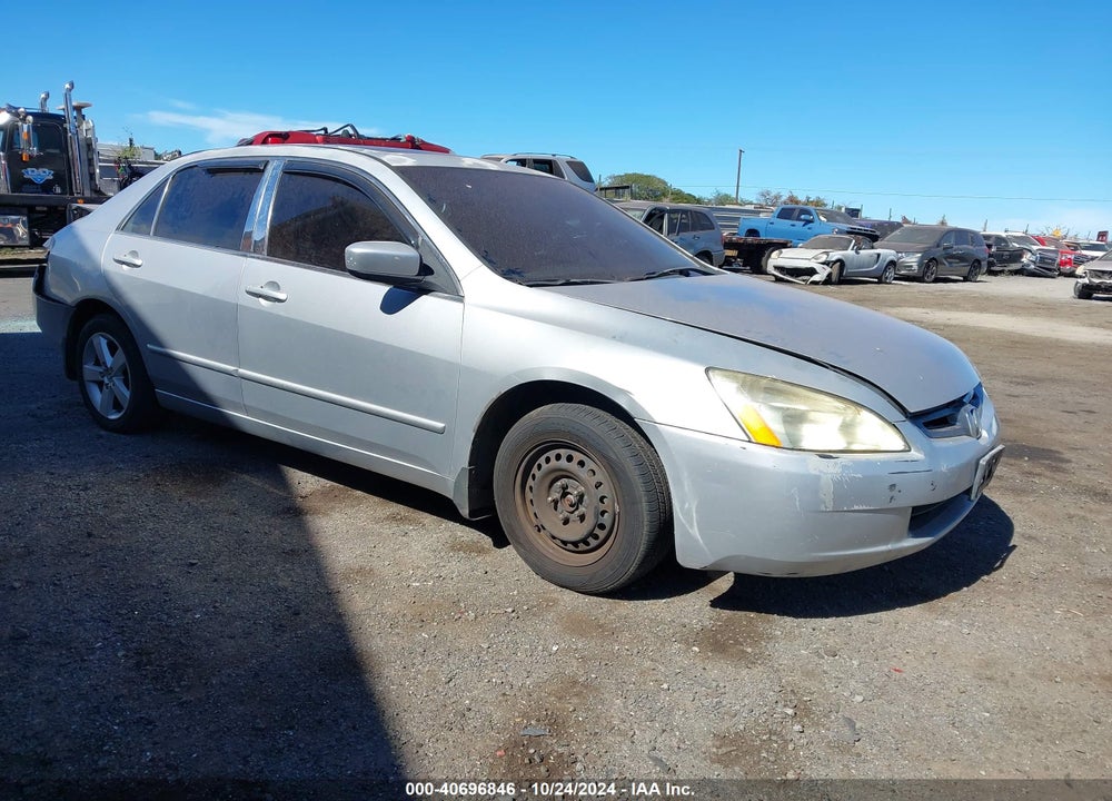 2004 HONDA ACCORD 2.4 EX VIN: JHMCM566X4C021855