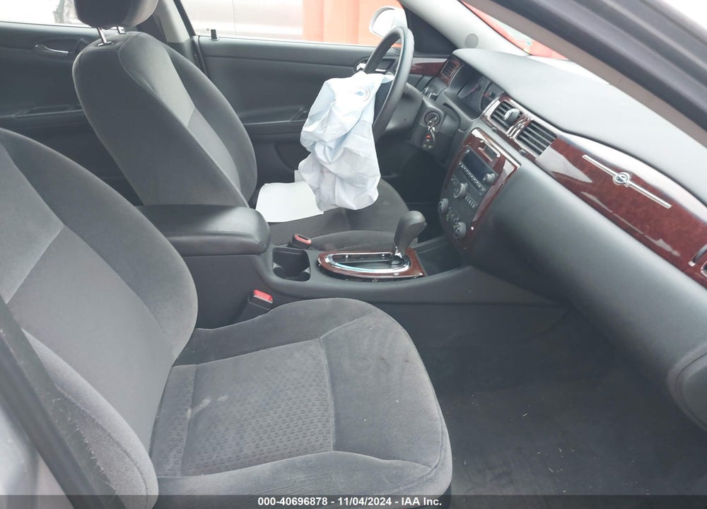 2010 CHEVROLET IMPALA LS VIN: 2G1WA5EN7A1113144