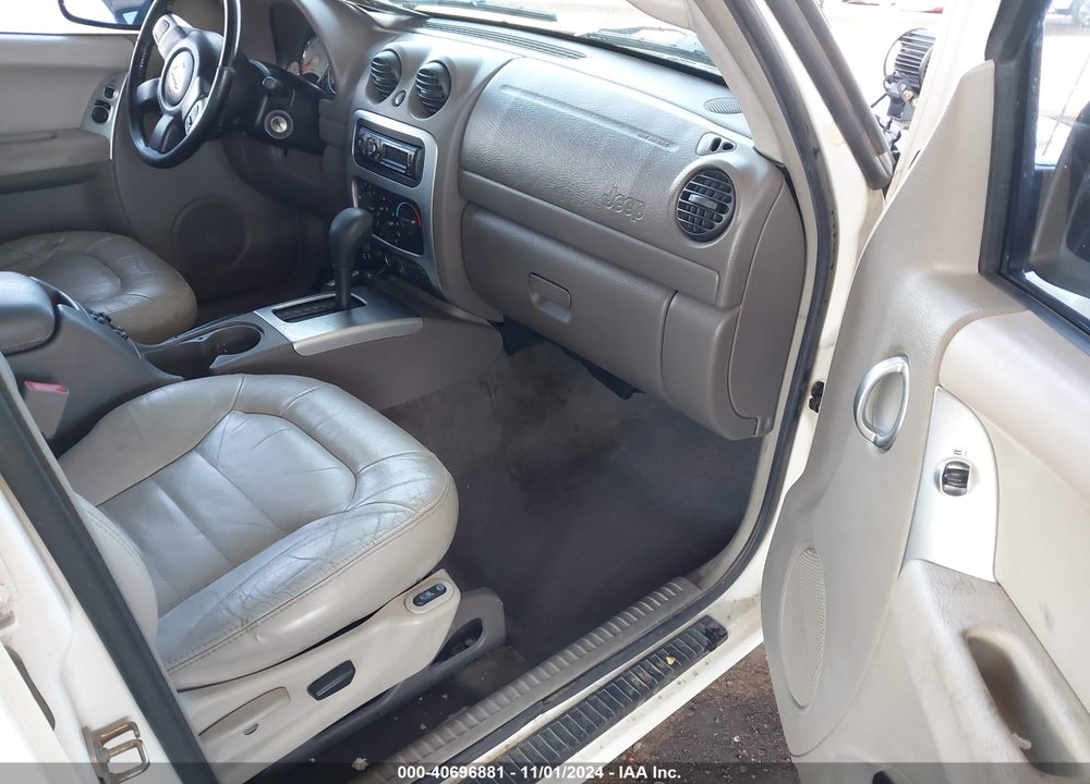 2002 JEEP LIBERTY LIMITED EDITION VIN: 1J4GL58K32W224382
