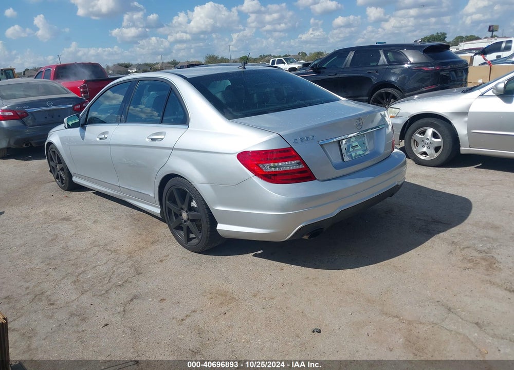 2014 MERCEDES-BENZ C 250 VIN: WDDGF4HB5EG244533