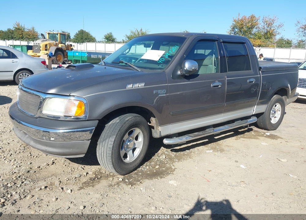2002 FORD F-150 LARIAT/XLT VIN: 1FTRW07602KB81527