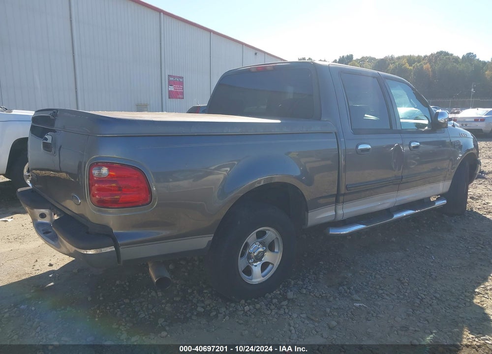 2002 FORD F-150 LARIAT/XLT VIN: 1FTRW07602KB81527
