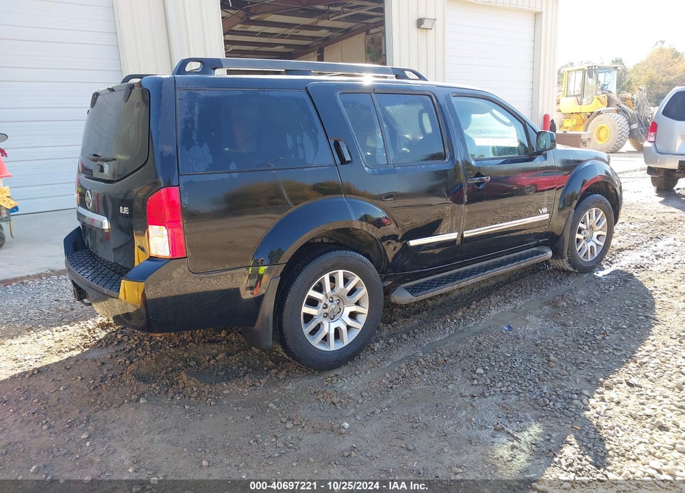 2008 NISSAN PATHFINDER LE V8 VIN: 5N1BR18A88C628122