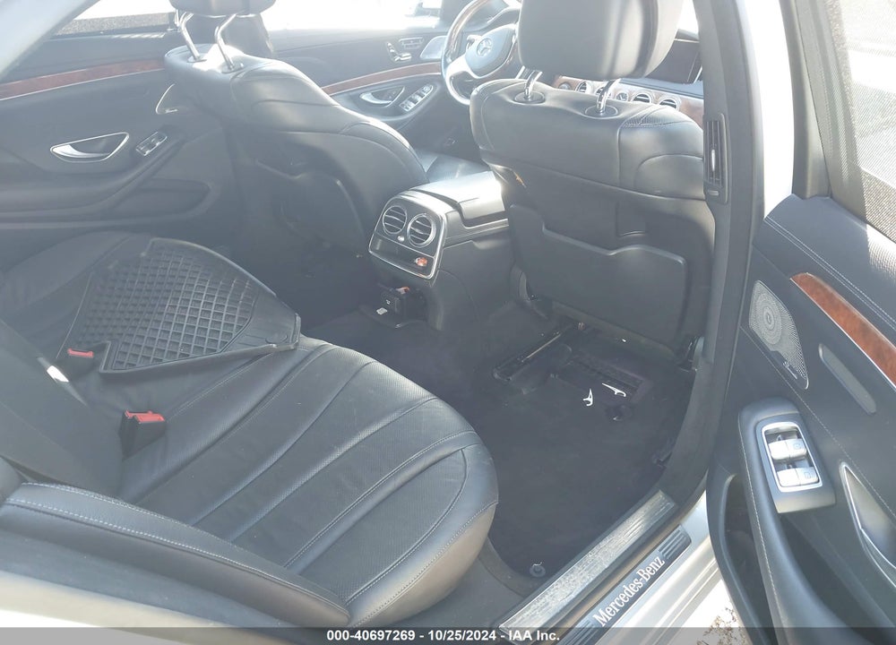 2015 MERCEDES-BENZ S 550 VIN: WDDUG8CB1FA074674
