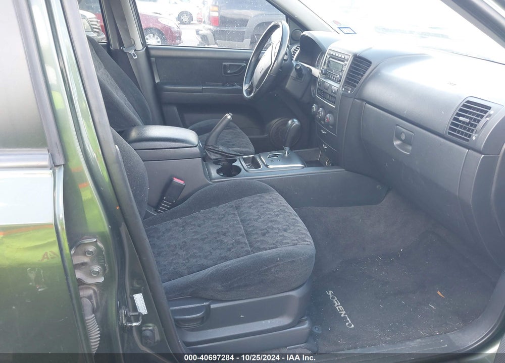 2007 KIA SORENTO LX VIN: KNDJD736575699317