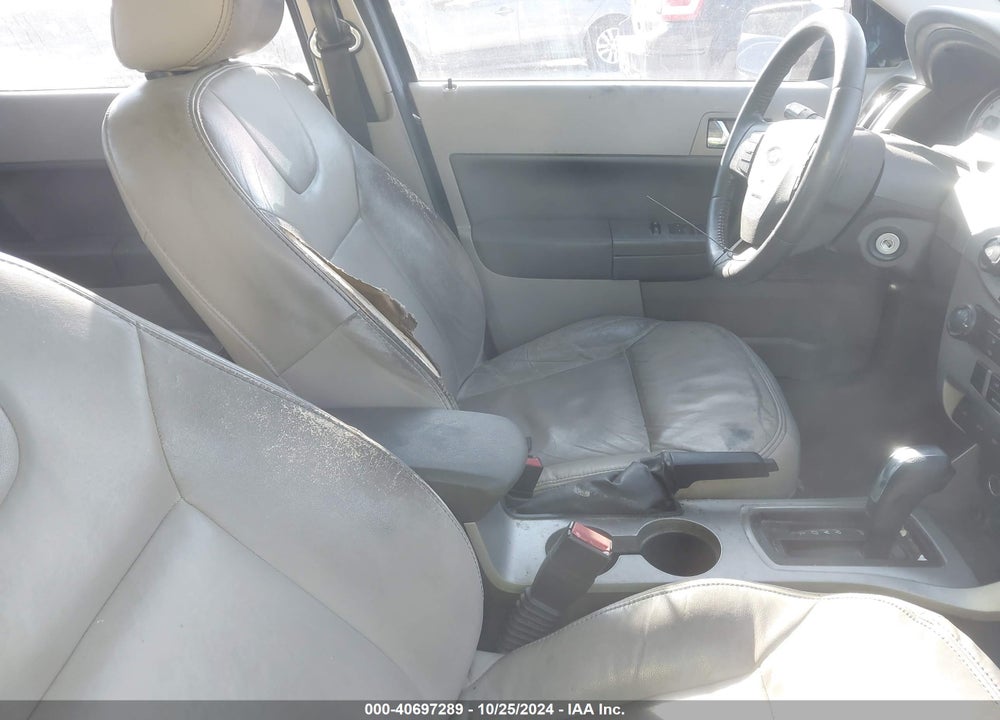2008 FORD FOCUS SES VIN: 1FAHP35N18W190944