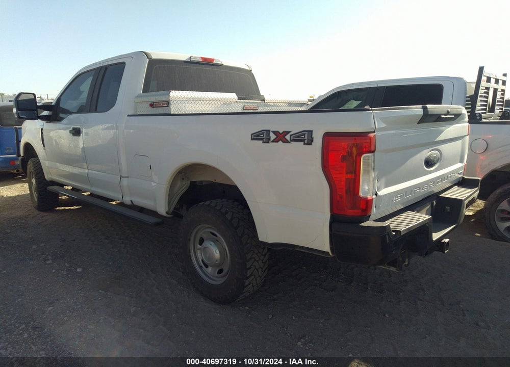 2019 FORD F-250 XL VIN: 1FT7X2B68KED96269