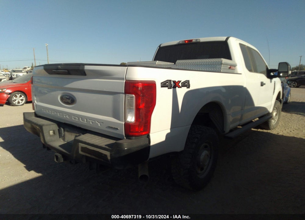 2019 FORD F-250 XL VIN: 1FT7X2B68KED96269