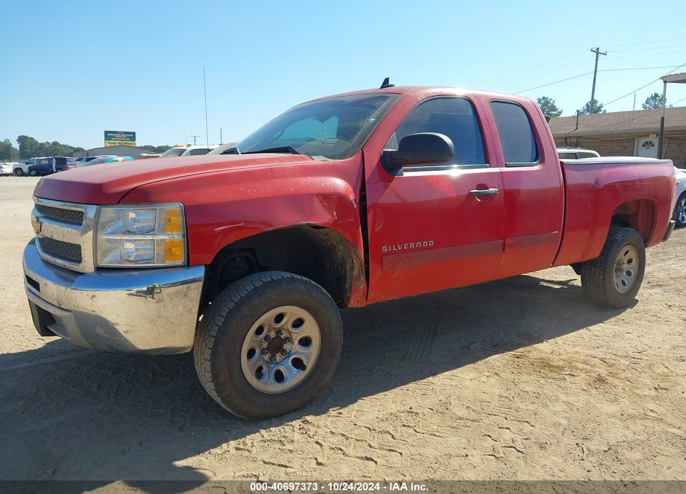 2013 CHEVROLET SILVERADO 1500 LS VIN: 1GCRCREA6DZ116373