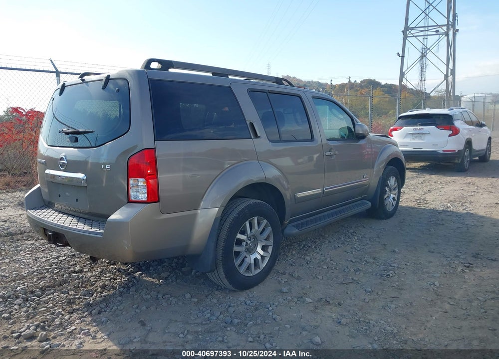 2008 NISSAN PATHFINDER LE V8 VIN: 5N1BR18B78C601082