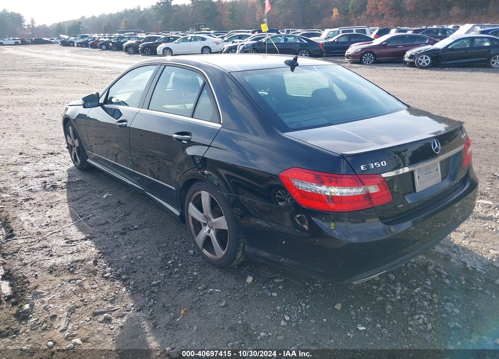 2011 MERCEDES-BENZ E 350 4MATIC VIN: WDDHF8HB1BA440334