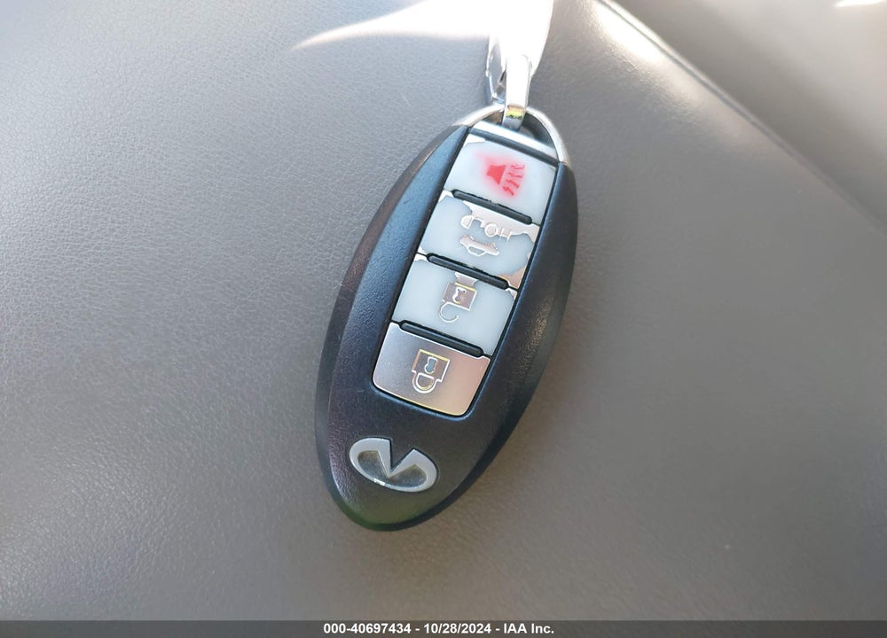 2008 INFINITI G35X VIN: JNKBV61F58M255102
