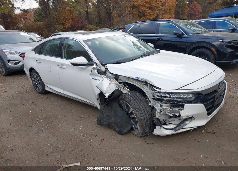 2019 HONDA ACCORD HYBRID TOURING VIN: 1HGCV3F93KA014897