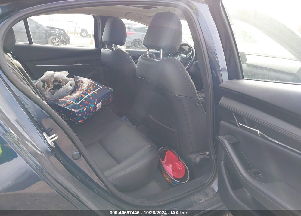 2019 MAZDA 3 PREMIUM PACKAGE VIN: 3MZBPAEM9KM101282