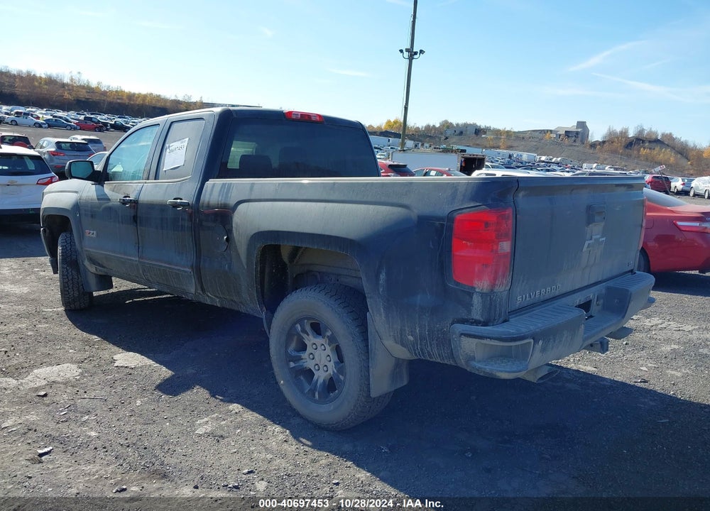2016 CHEVROLET SILVERADO 1500 2LT VIN: 1GCVKREC7GZ392536