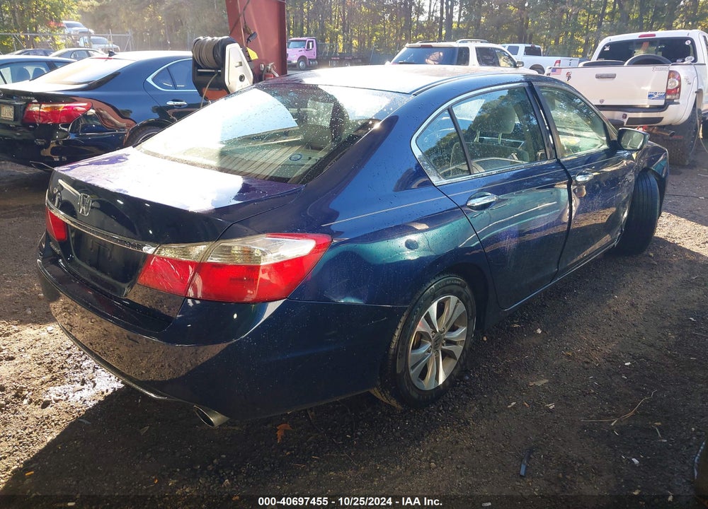 2013 HONDA ACCORD LX VIN: 1HGCR2F32DA032725