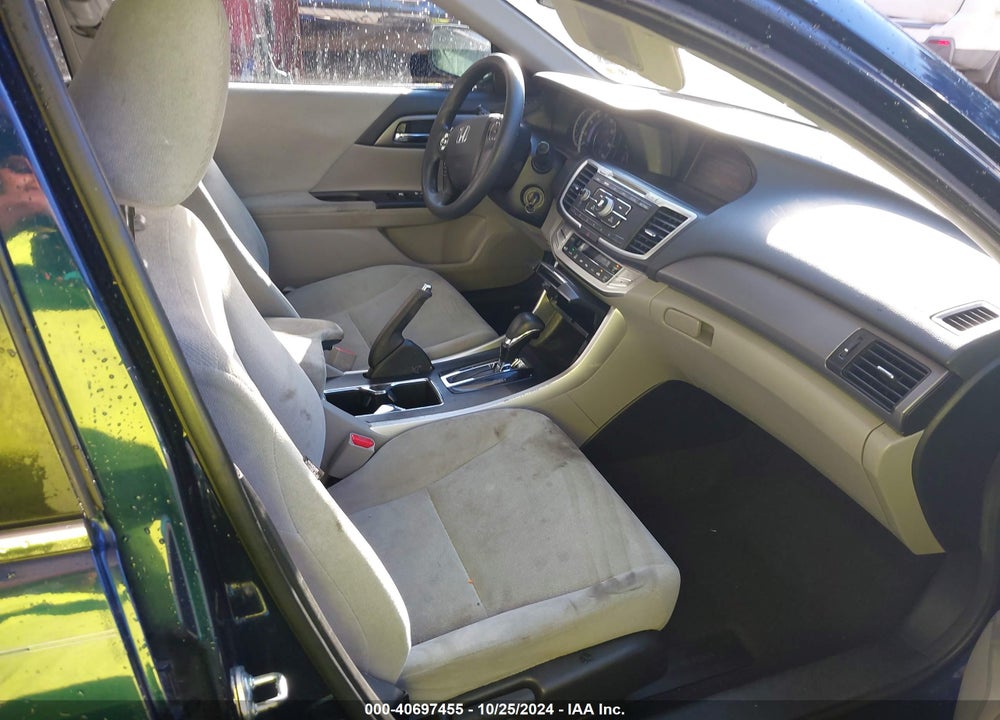 2013 HONDA ACCORD LX VIN: 1HGCR2F32DA032725