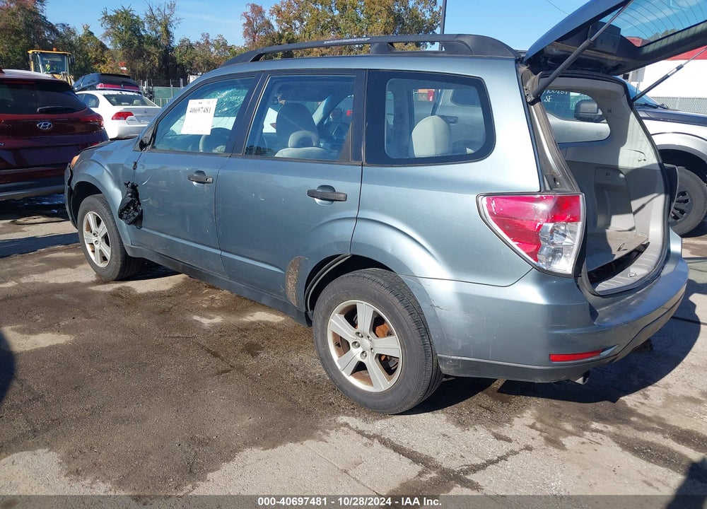 2011 SUBARU FORESTER 2.5X VIN: JF2SHABC4BH712452