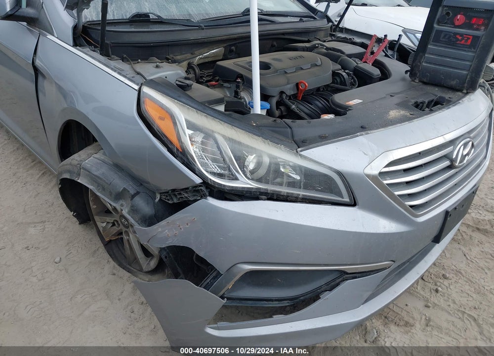 2017 HYUNDAI SONATA VIN: 5NPE24AF9HH492245