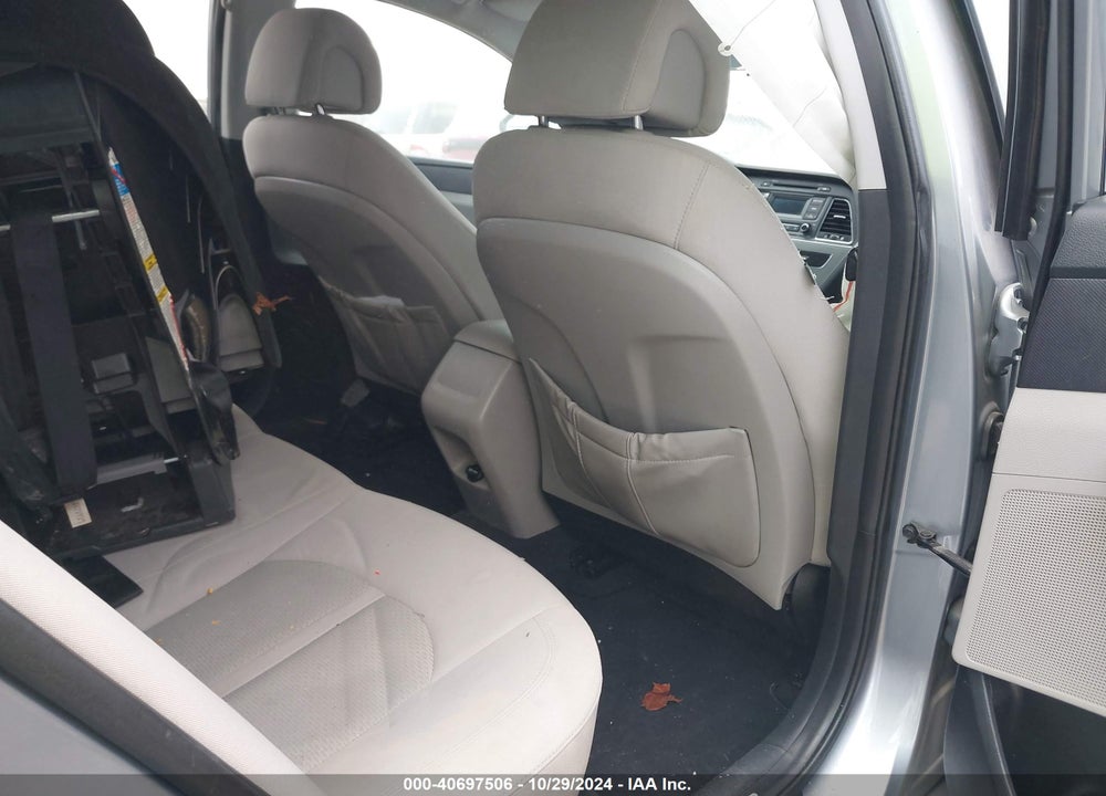 2017 HYUNDAI SONATA VIN: 5NPE24AF9HH492245
