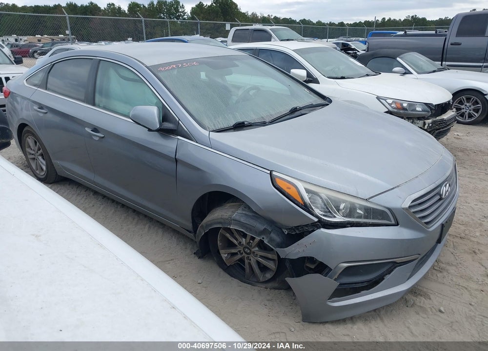 2017 HYUNDAI SONATA VIN: 5NPE24AF9HH492245