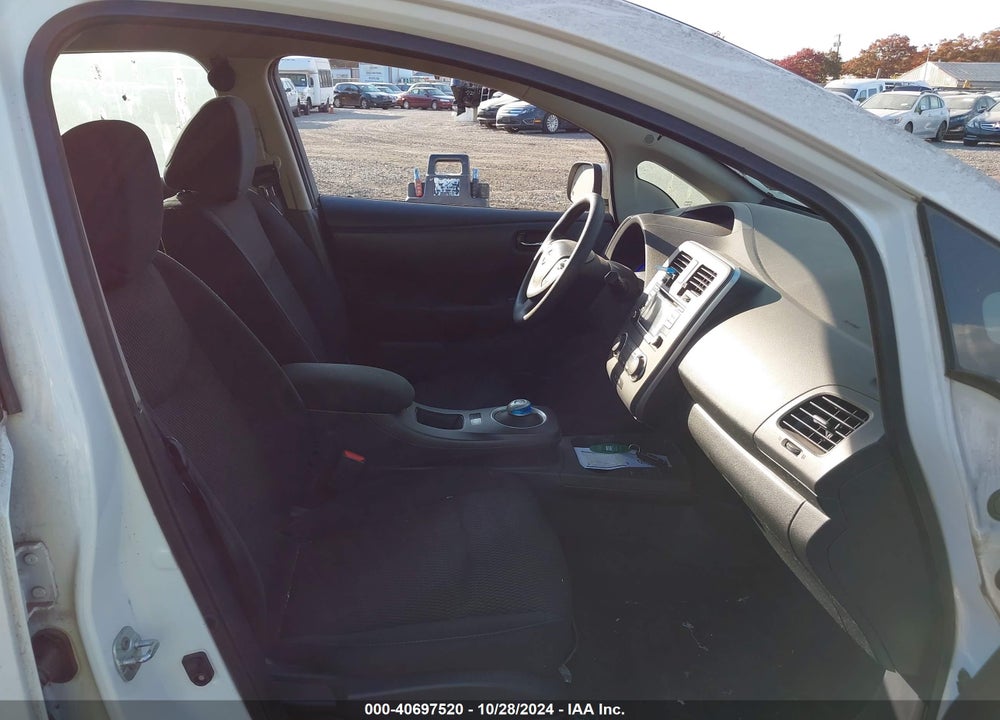 2016 NISSAN LEAF S/SL/SV VIN: 1N4AZ0CPXGC309816