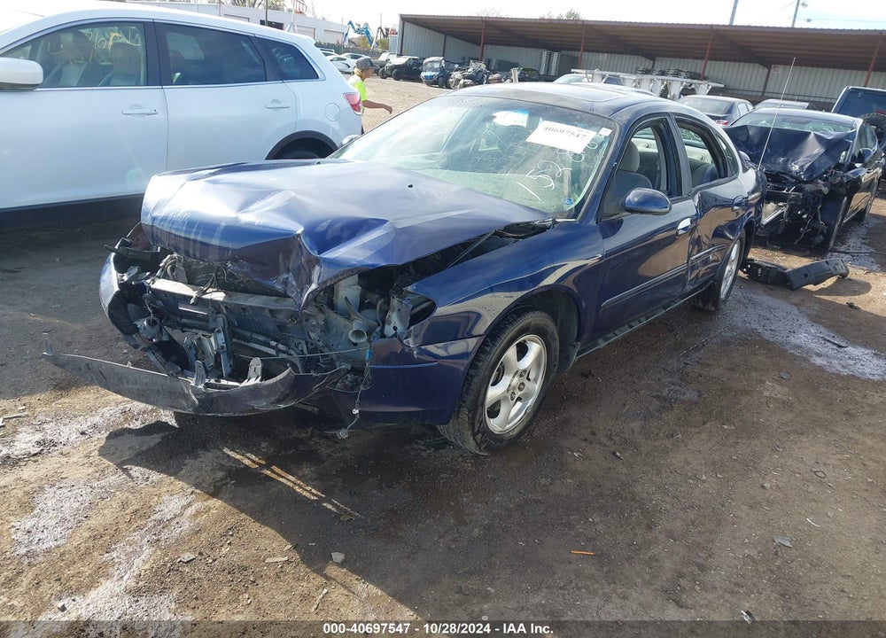 2002 FORD TAURUS SES VIN: 1FAFP55S82G152816